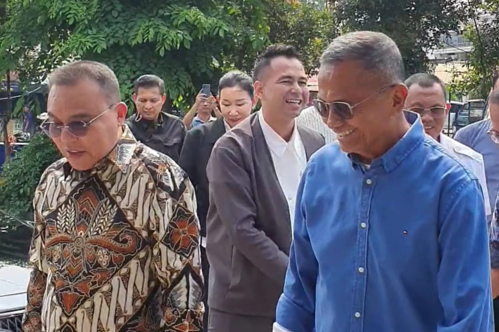 Dahlan Iskan Kedatangan Tamu Spesial, Raffi Ahmad dan Dasco Kunjungi Disway