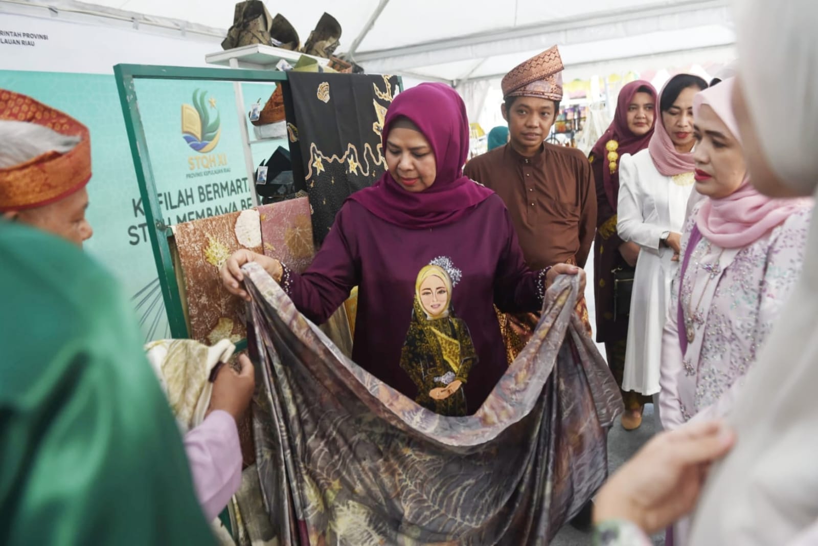 Dari Batik Lokal sampai Aksesoris Gonggong, UMKM Kepri Unjuk Gigi di STQ XI