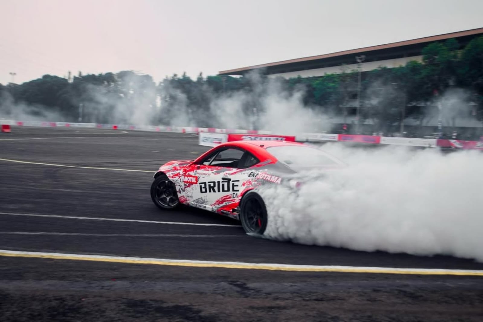 Hujan Bukan Halangan, Kejurnas Drift Seri 2 Jadi Panggung Talenta Pembalap Muda