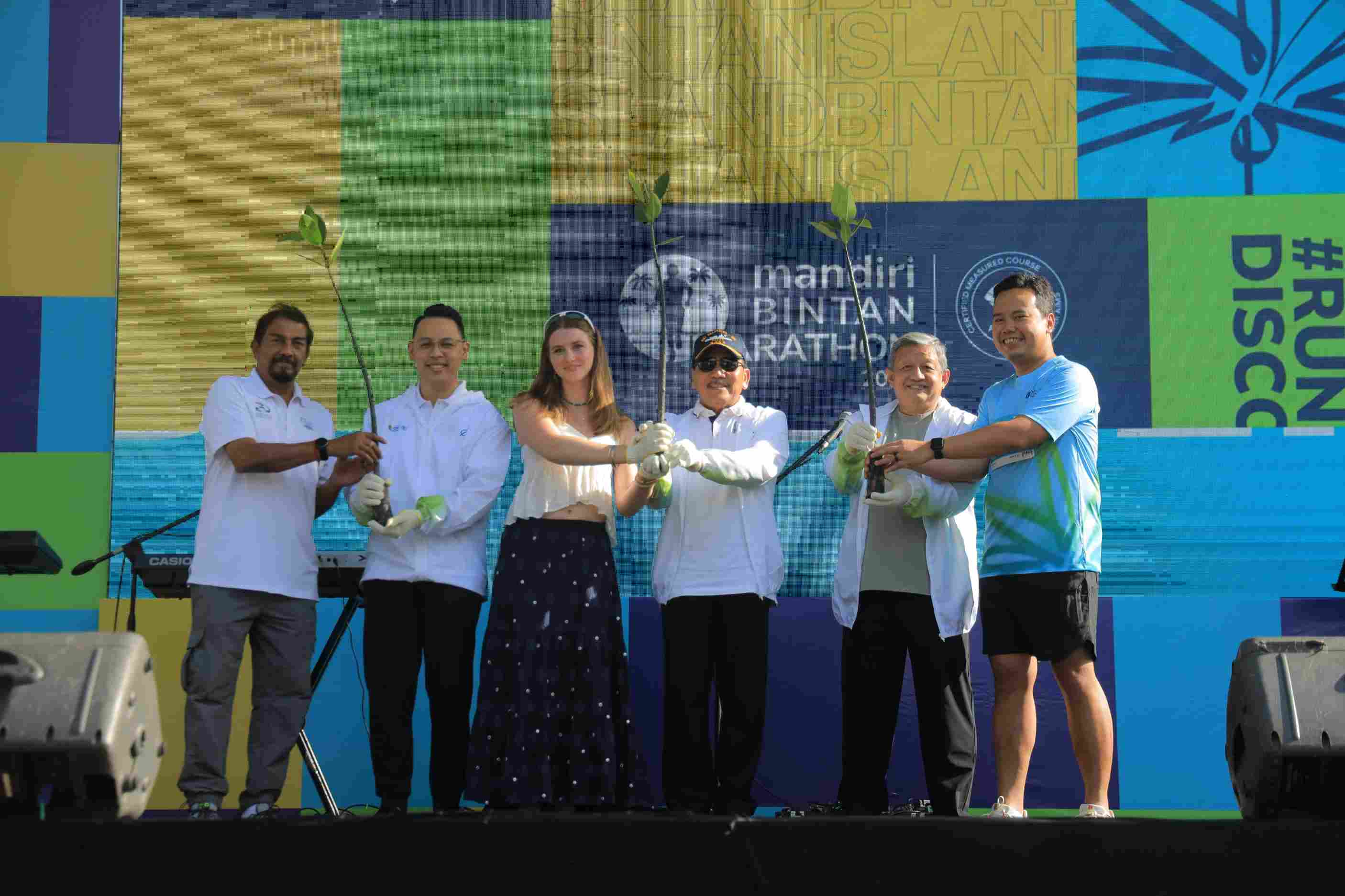 Bank Mandiri Dorong Aksi Hijau di Bintan Marathon 2025 Lewat Livin' Planet dan Mandiri Looping For Life