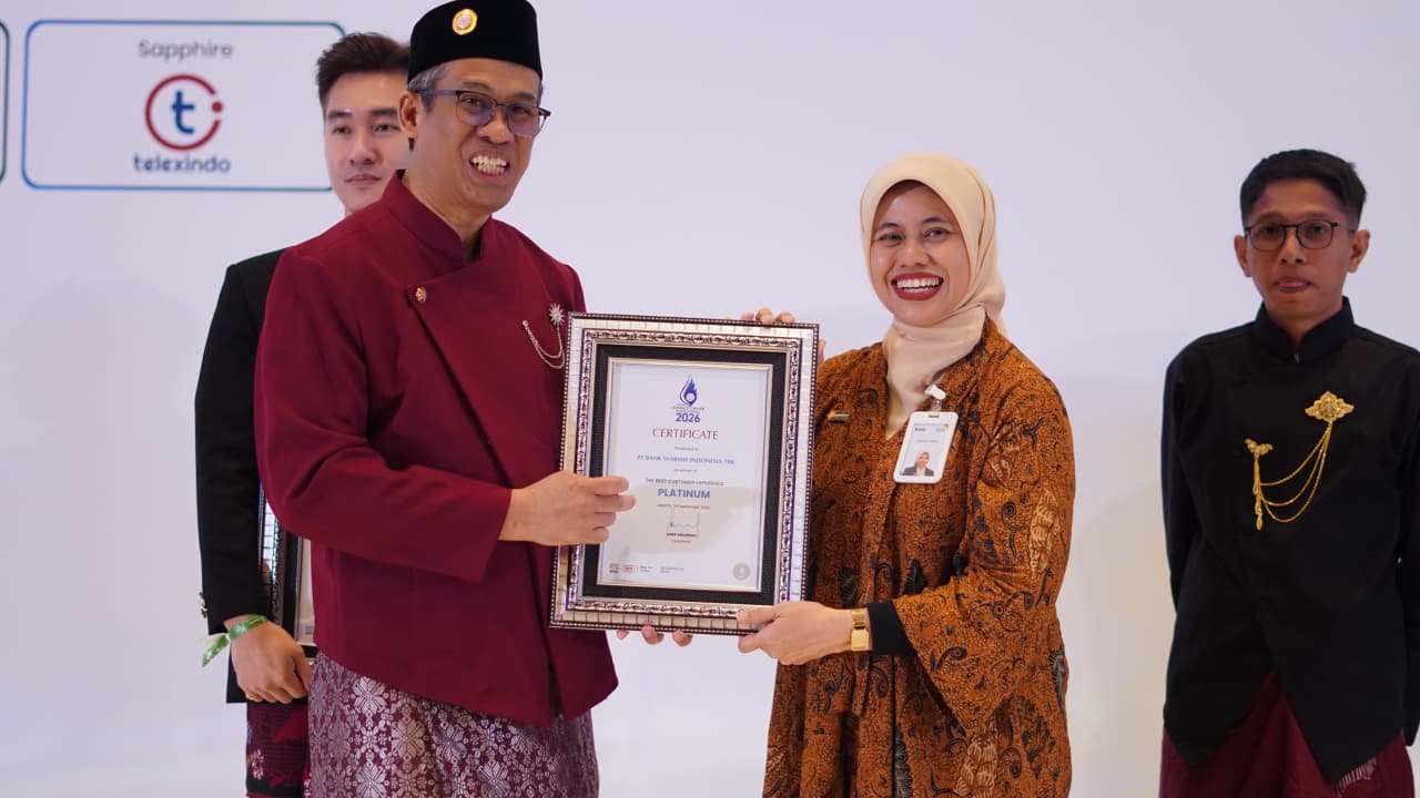 Wujud Nyata Transformasi, BSI Sabet Penghargaan : The Best Contact Center Indonesia 2026