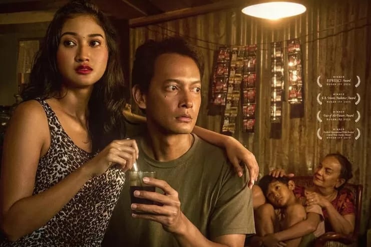 Reza Rahadian Debut Sutradara Lewat Film 'Pangku', Kisah Sartika dan Kopi Pesisir Jawa 