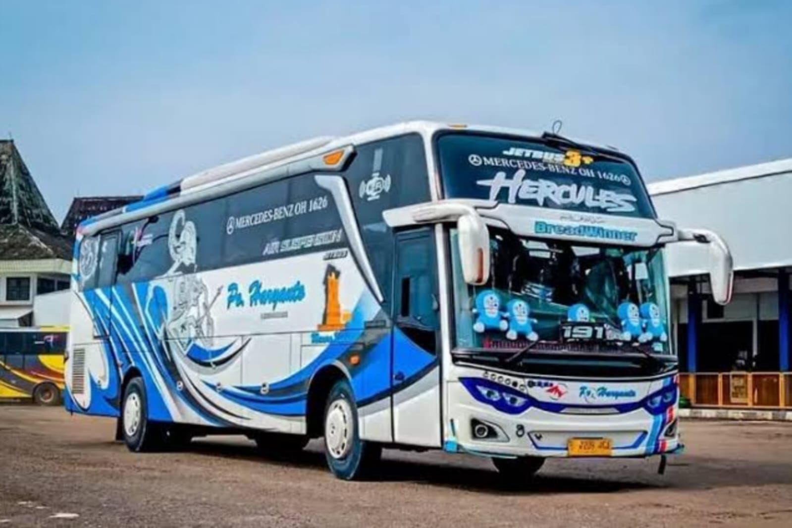 Mengenal 3 PO Bus Paling Viral di Indonesia, Disambut Penggemar Seperti Artis