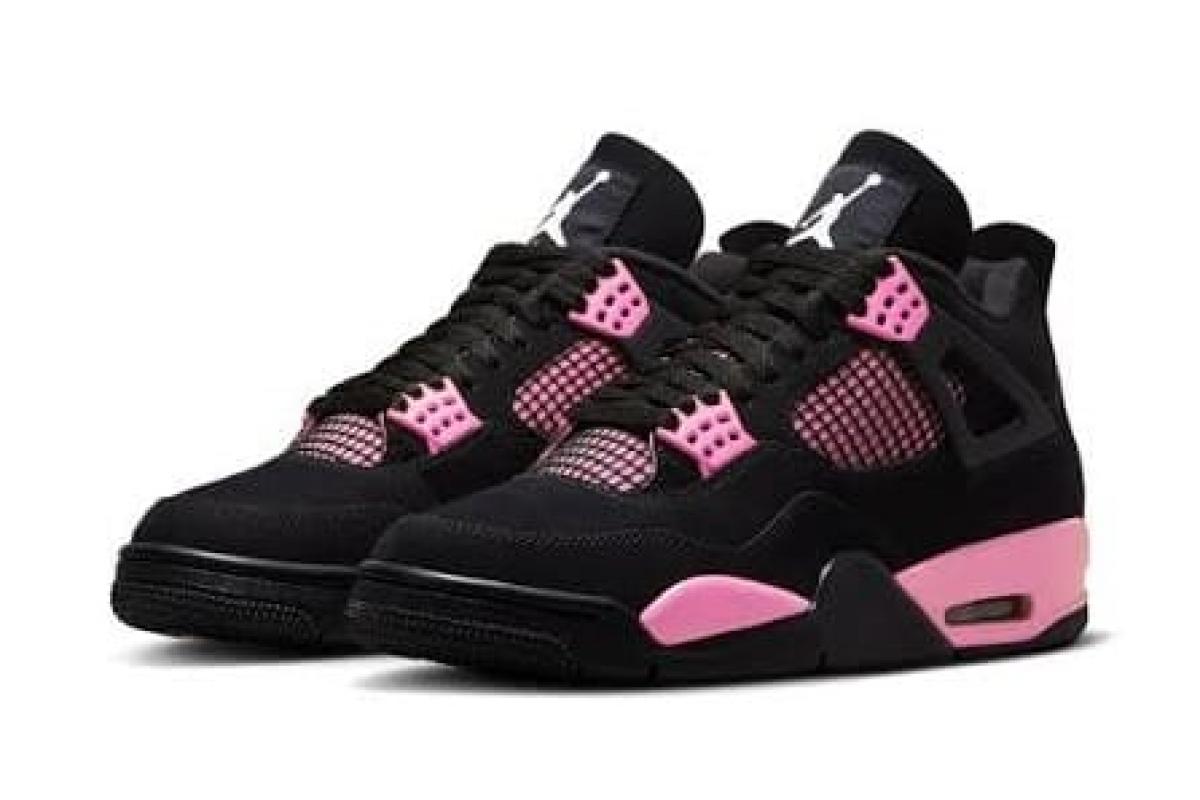 Air Jordan 4 ‘Pink Thunder’ : Kombinasi Hitam dan Pink yang Siap Bikin Geger Sneakerhead !!