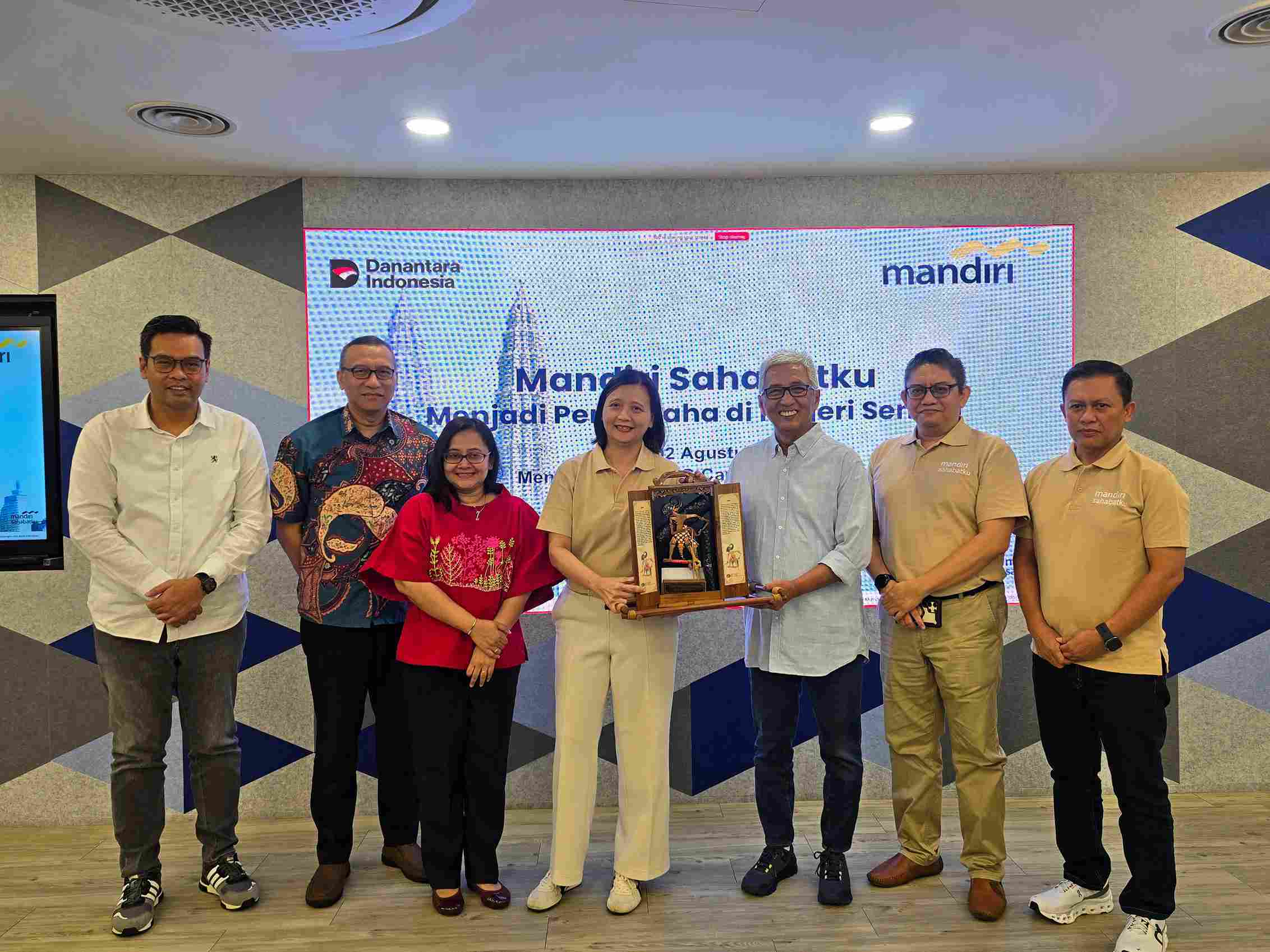 Akselerasi Penguatan SDM Nasional, Mandiri Sahabatku Dorong Pemberdayaan 125 PMI di Kuala Lumpur
