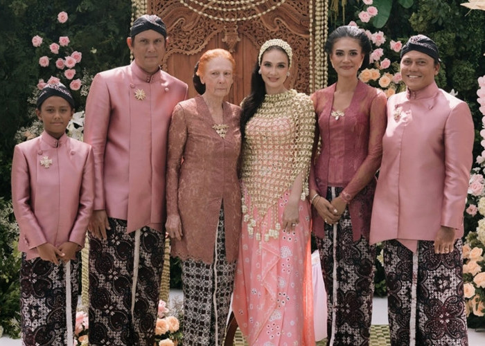 Luna Maya & Maxime Bouttier Resmi Nikah di Bali, Semua Dokumen Sudah Lengkap di KUA