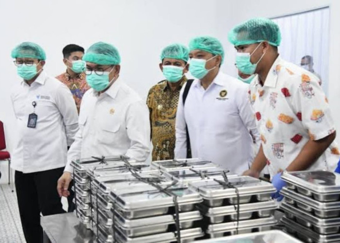 Makan Gratis untuk Pelajar, Polda Kepri Resmikan Dapur SPPG Pertama di Batam