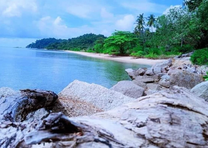 Pulau Pekajang Sah Milik Lingga, Tersedia Fasilitas Pemerintahan Kepulauan Riau 