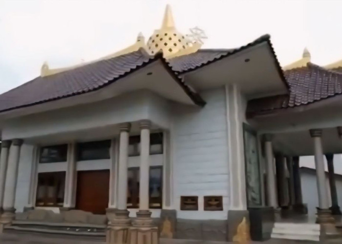 Keindahan Vihara Avalokitesvara Graha Sebagai Vihara Terbesar se-Asia Tenggara