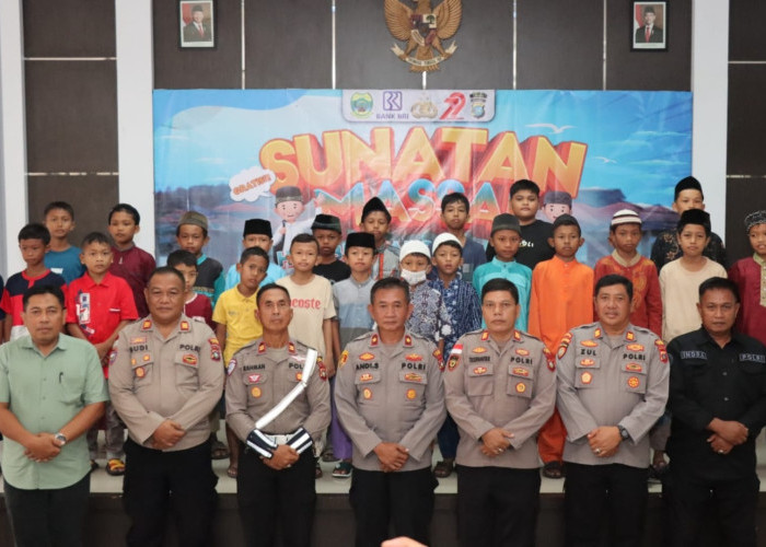 Aksi Sosial Polres Lingga, Puluhan Anak Ikuti Sunatan Massal Jelang Hari Bhayangkara