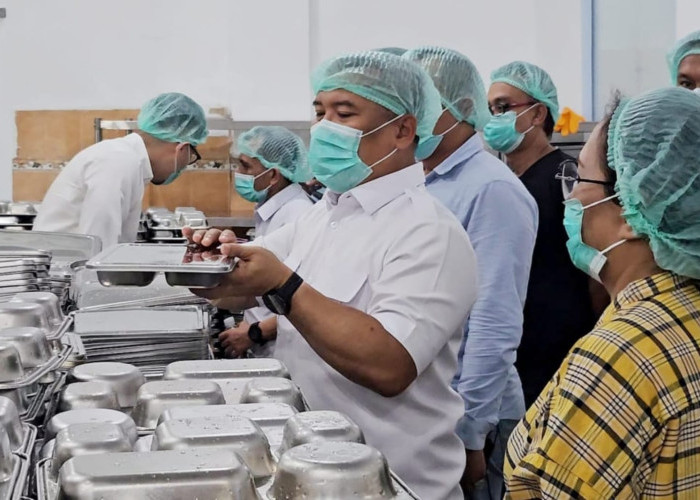 Cek ke Dapur, Wakil Gubernur Kepri Pastikan Makanan Bergizi Gratis Aman dan Berkualitas